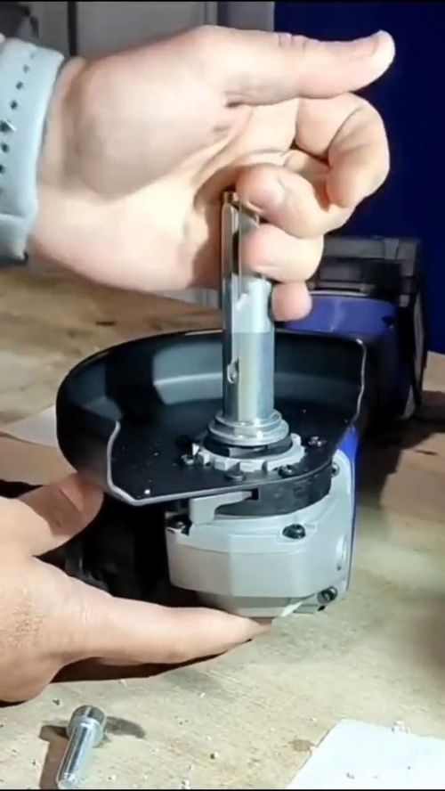 五金工具 現代工業與家居生活的堅實基石