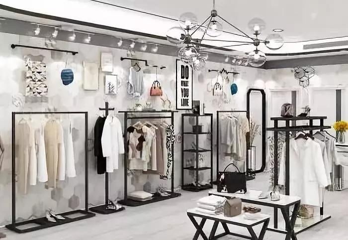 服裝店經(jīng)營(yíng)中，如何不讓顧客說(shuō)衣服“貴”？——服裝輔料銷(xiāo)售策略